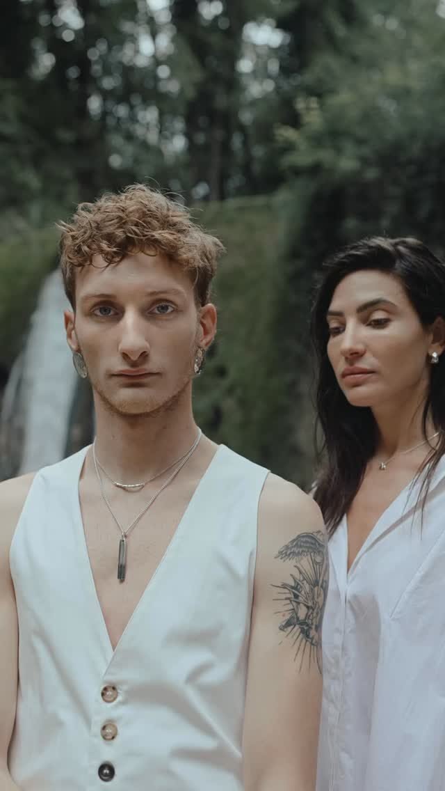 Instagram post from mariri_jewels. This post is in position 2.